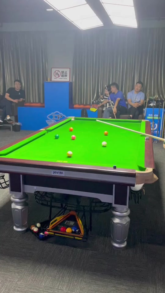 体育行业的 体育行业的