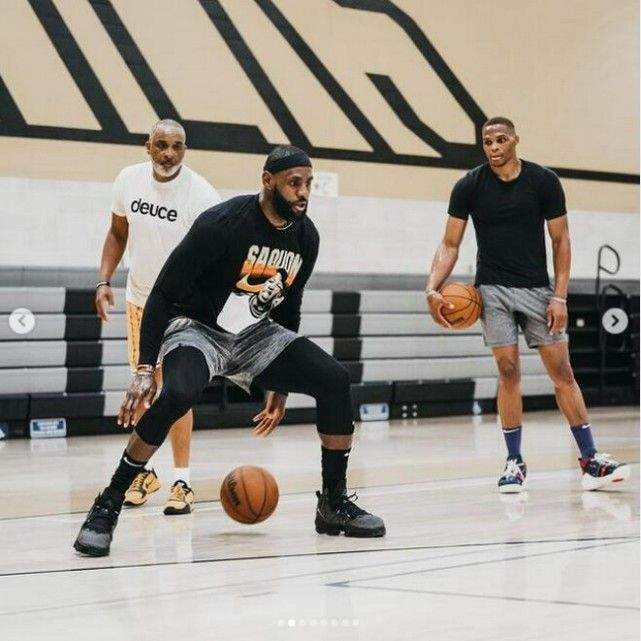 双探花伤退 双探花伤退